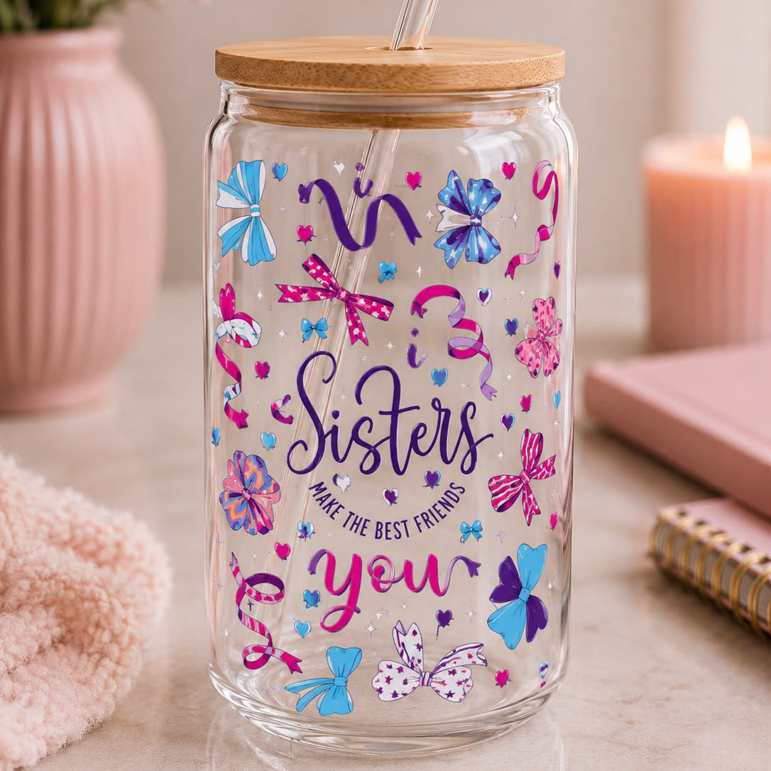 "Sisters Make the Best Friends" Glass Tumbler with Bamboo Lid – Sweet Gift for Sisters