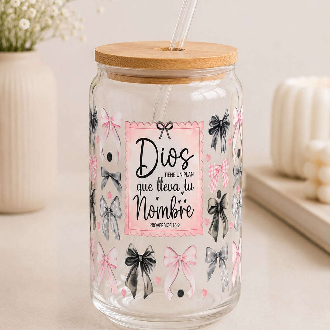 Glass Tumbler "God has a plan that bears your name" – Christian Design Proverbs 16:9